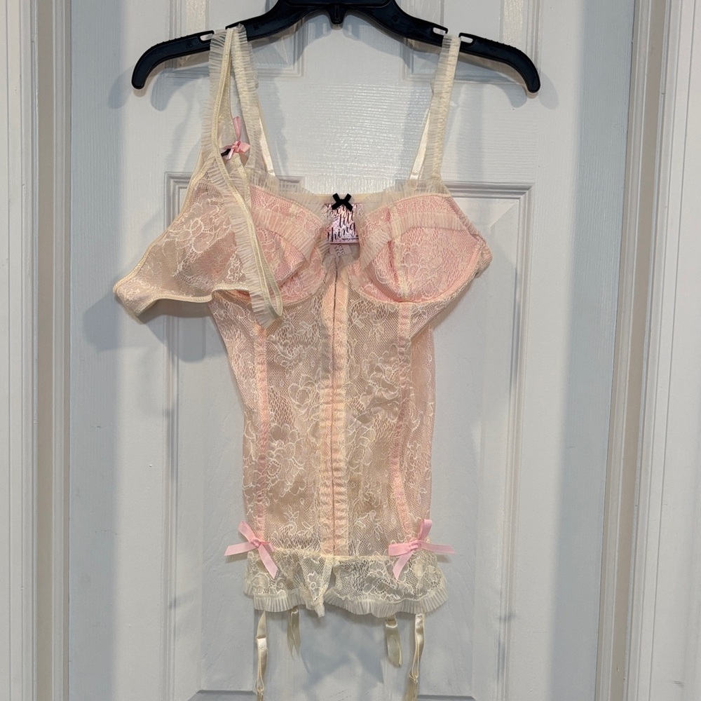Victoria's Secret Cream and Pink Lace Bustier